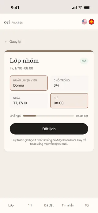 Chi tiết lớp trong app Ori với huấn luyện viên, giờ học và nút Đặt lịch